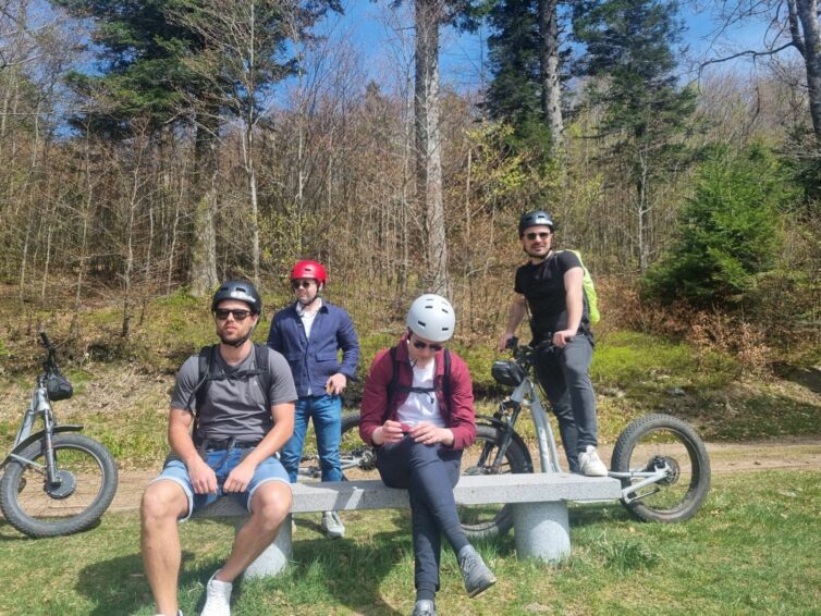 1bb1b86a-9d25-4d4a-bd90-205004ded9f0